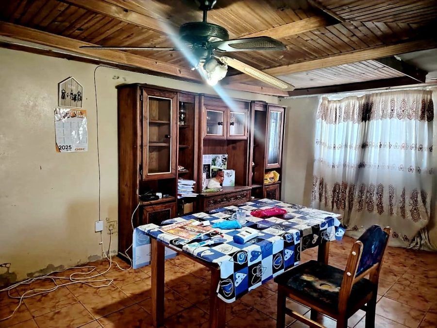 5 Bedroom Property for Sale in Mdantsane Nu 6 Eastern Cape